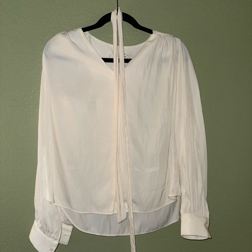 Live water Elegant White Women's Blouse